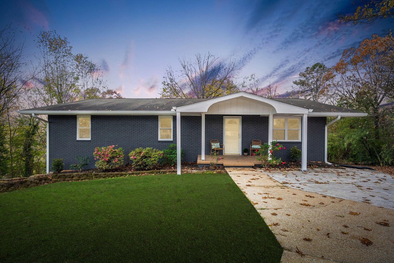 Property main image