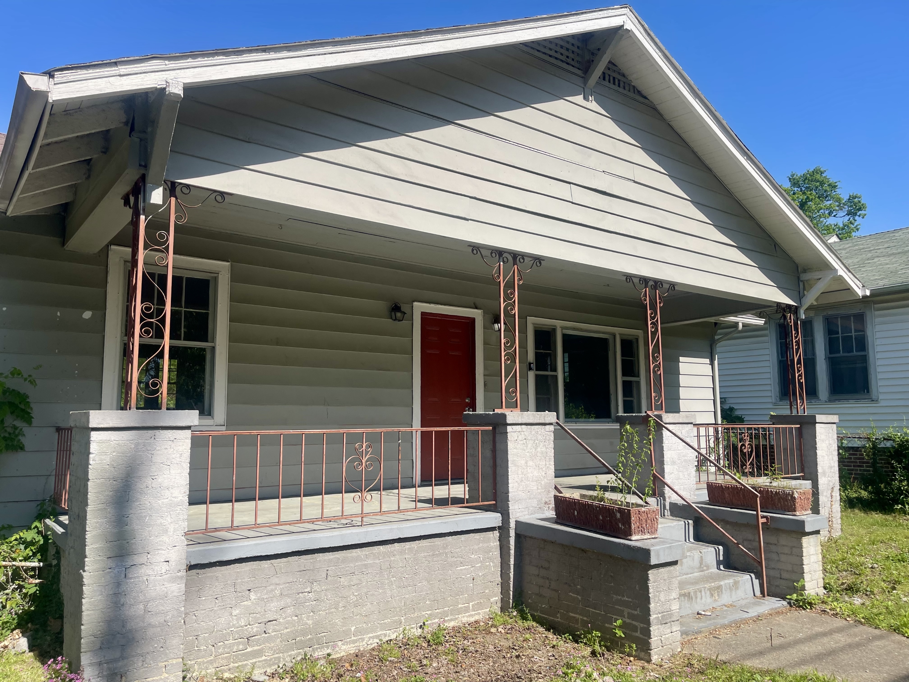 1205 Tunnel Boulevard