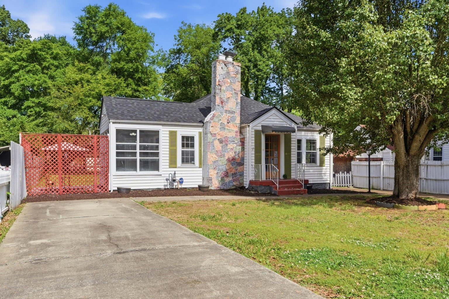 211 North Saint Marks Avenue