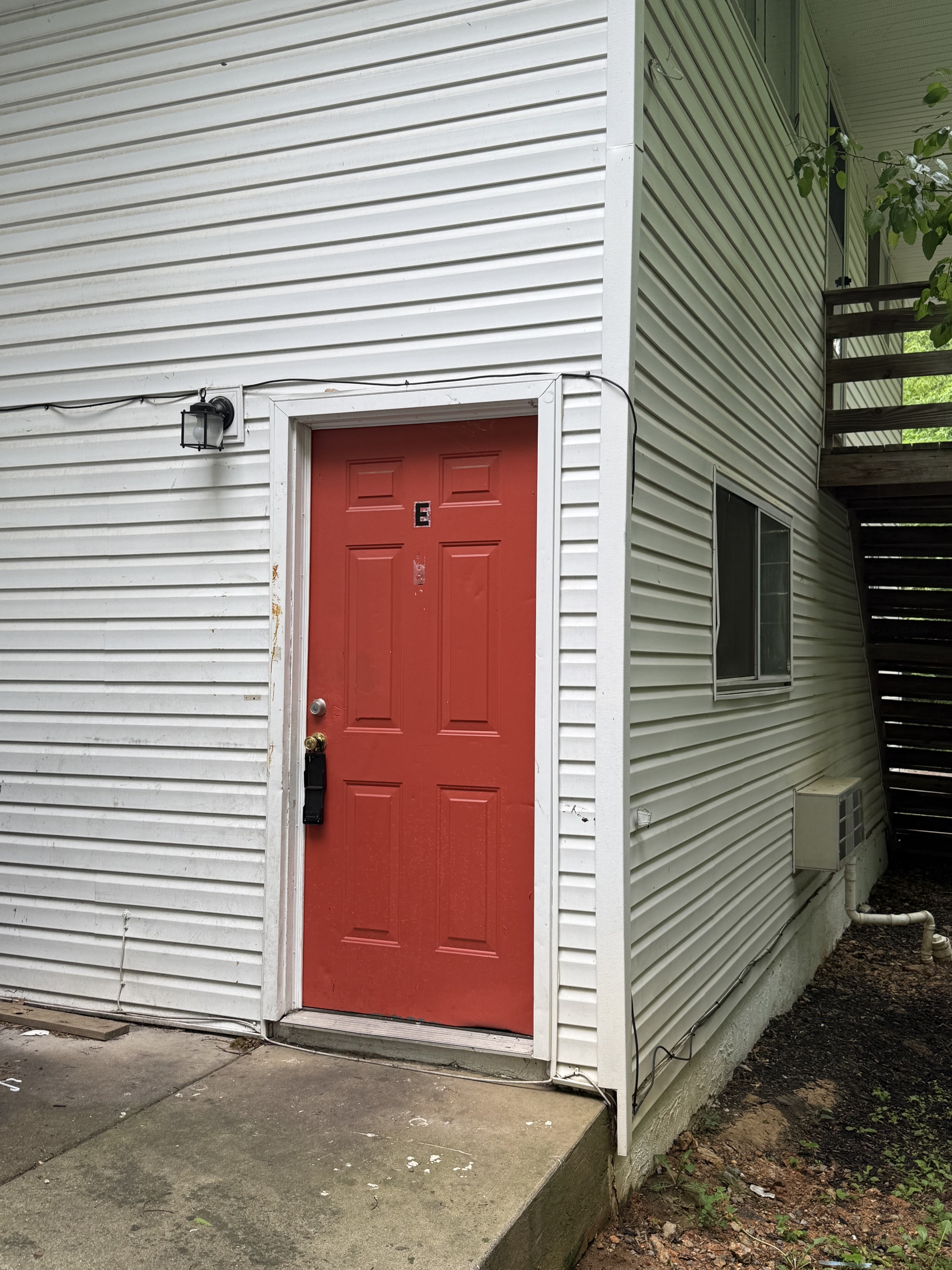 7641 Noah Reid Road - E