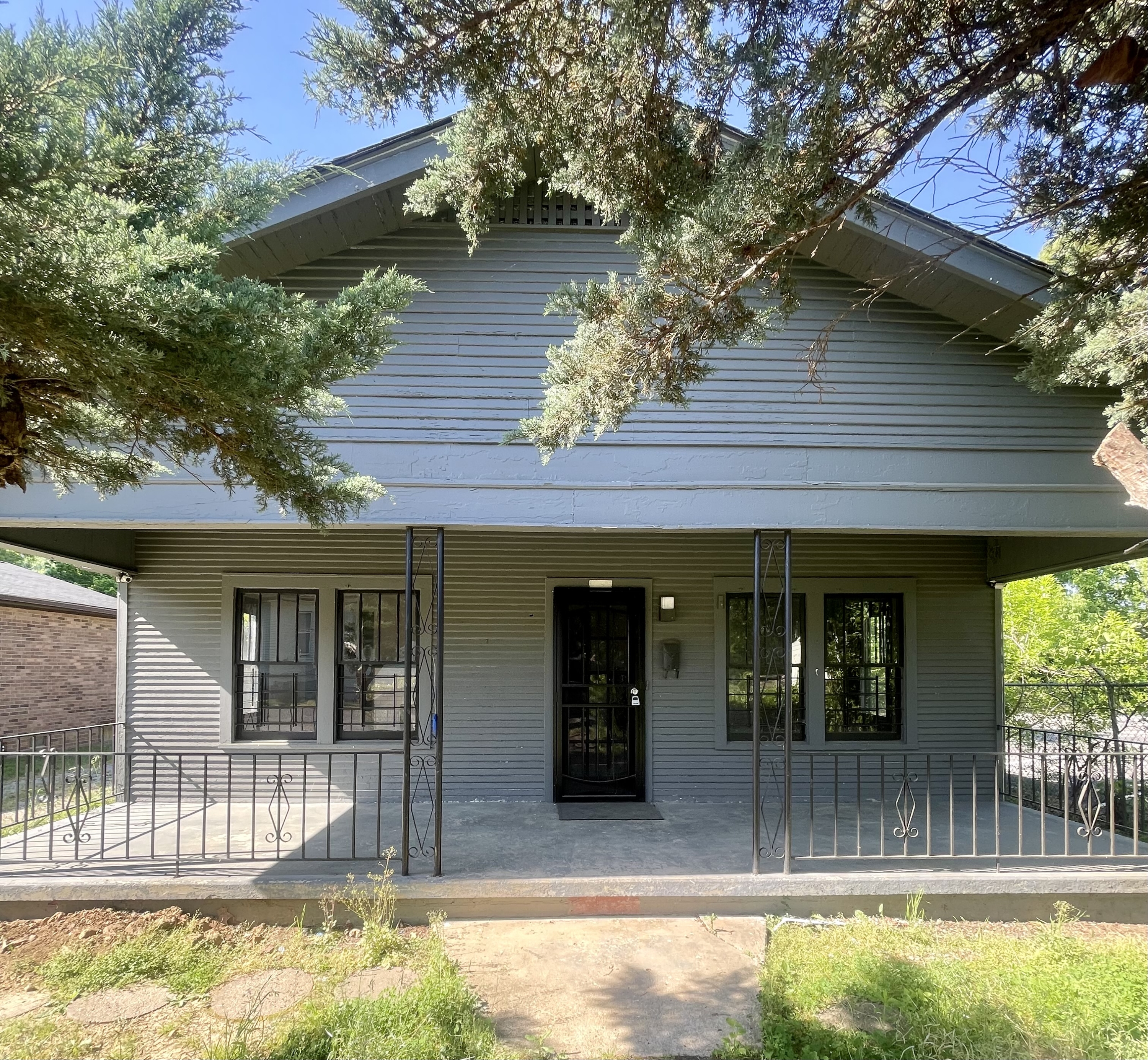 2512 Boone Street